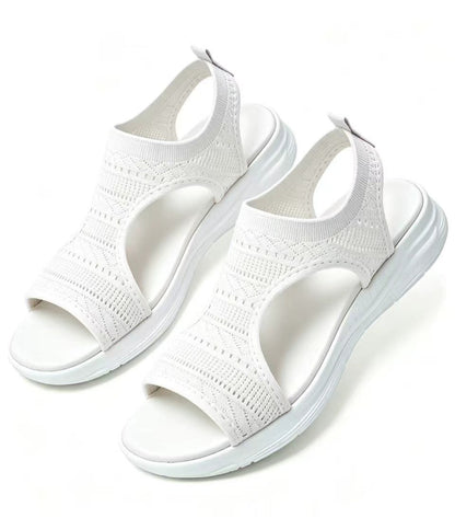 Bekväma, andningsbara platta sandaler